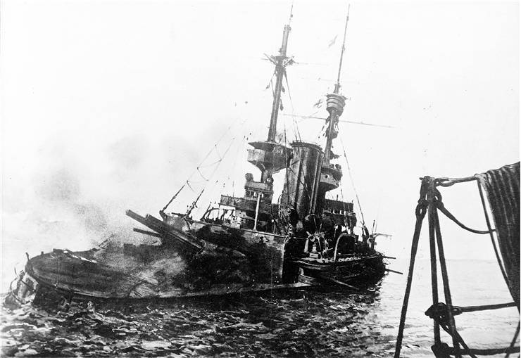 Picture Of HMS Irresistible Abandoned And Sinking 1915